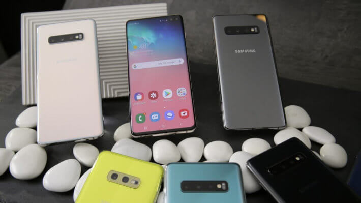 Samsung  Galaxy S10.       