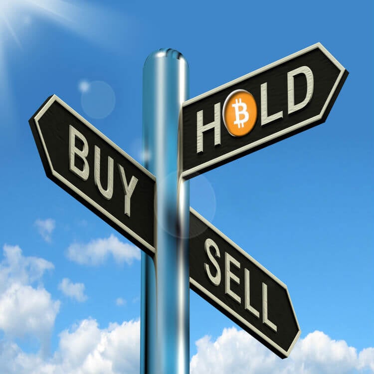 buy-hold-sell-street-sign-bitcoin