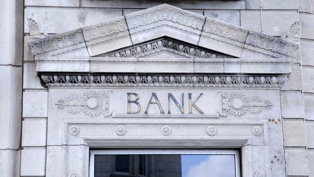 Эксперт: банки боятся биткоина. Фото.