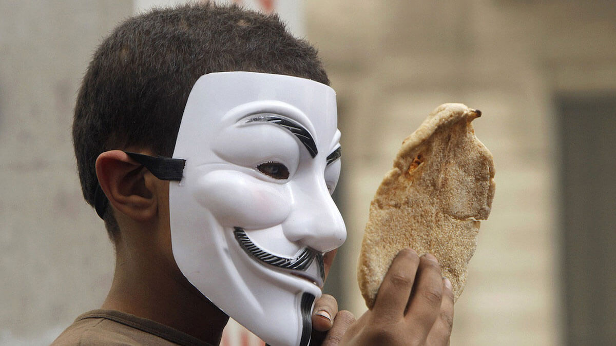 Стабильность: русские хакеры взломали 9 тысяч компьютеров и майнили крипту.. Фото.