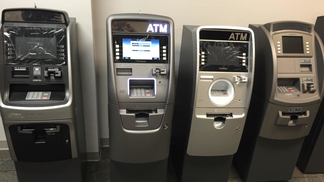 Крупнейший производитель банкоматов добавил поддержку биткоинов. Фото.