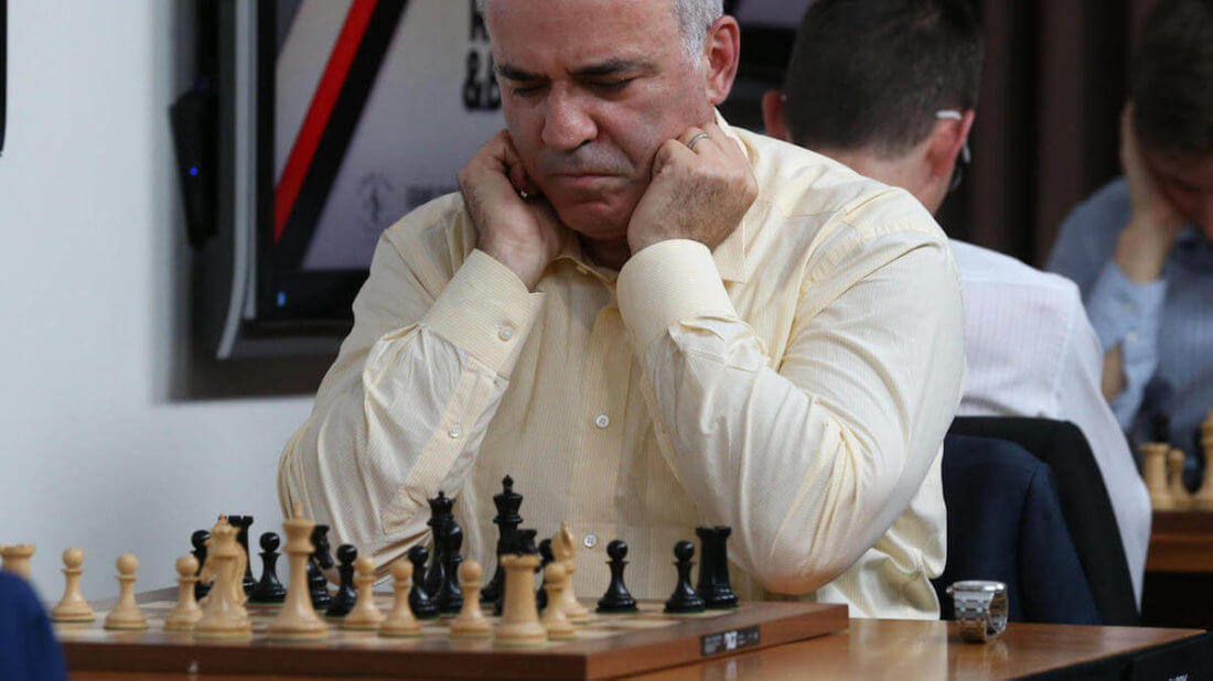Шах и маты: Гарри Каспаров назвал Биткоин «чистой спекуляцией». Фото.