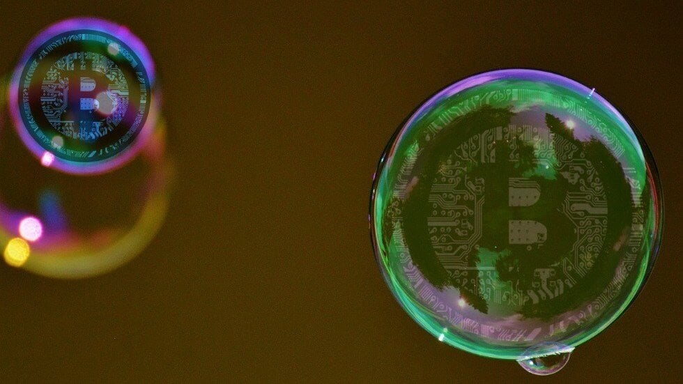 Главный стратег Charles Schwab объяснил отличие Биткоина от пузыря доткомов. Фото.