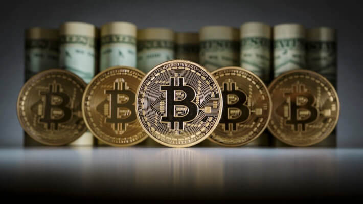 Биткоин опустился до 8000 долларов. Комментарий профессора. Фото.