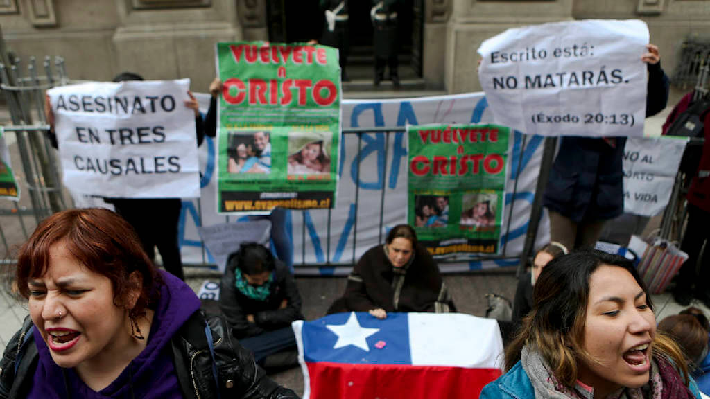 Чилийские биржи подали в суд на местные банки за «убийство криптоотрасли». Фото.