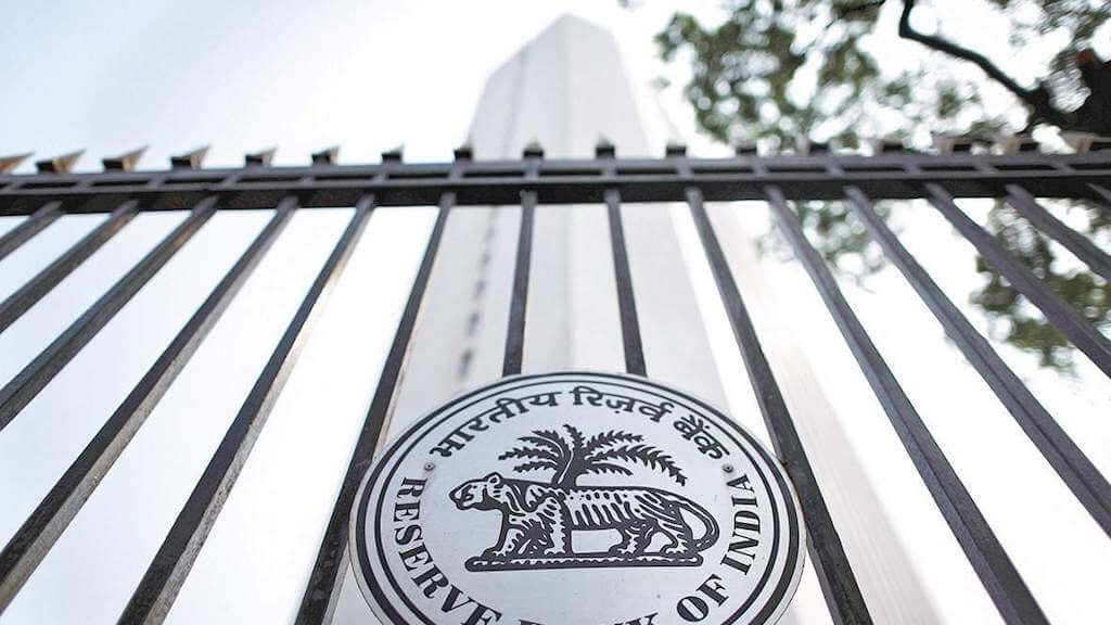 Жители Индии борются с Центральным банком за право использовать криптовалюты. Фото.