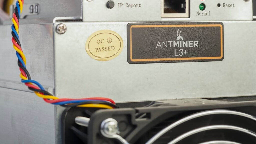 Bitmain взломали? Клиенты компании получают звонки и письма с предложением купить несуществующий Antminer S11. Фото.