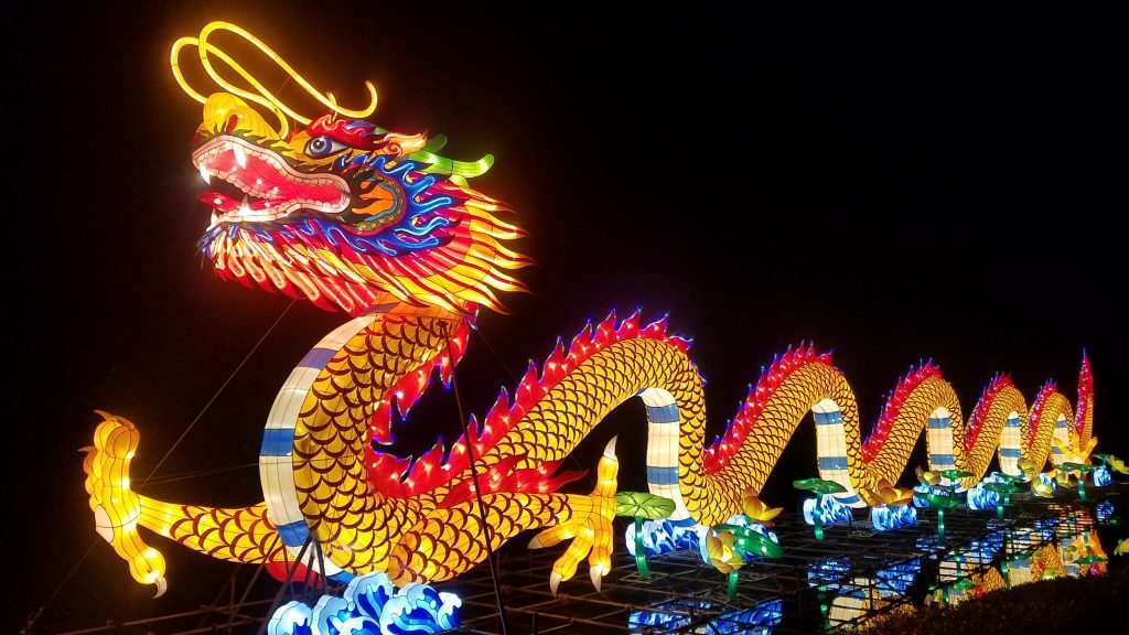 Возвращение дракона: инвесторы из Китая массово вливают деньги в Биткоин. Фото.