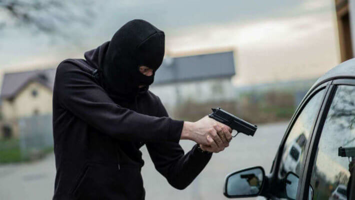 Вооруженные преступники напали на майнеров. Похитили видеокарты на 2 миллиона рублей и деньги. Фото.