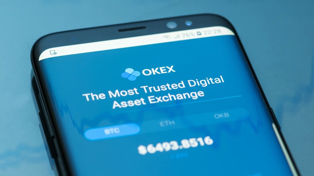 OKEx внезапно закрыла фьючерсные контракты на Bitcoin Cash. Трейдеры фиксируют убытки. Фото.