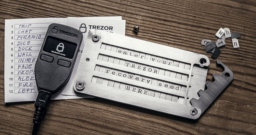 Ещё больше крипты в Trezor Model T. Источник иллюстрации — Hardware Wallets. Фото.