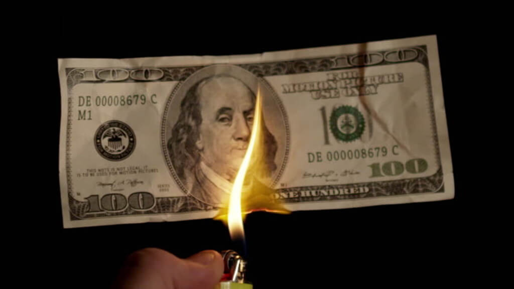 «Доллар уничтожит сам себя». Бывший конгрессмен Рон Пол о Биткоине, запрете криптовалют и новом кризисе. Источник: Bitcoinist. Фото.