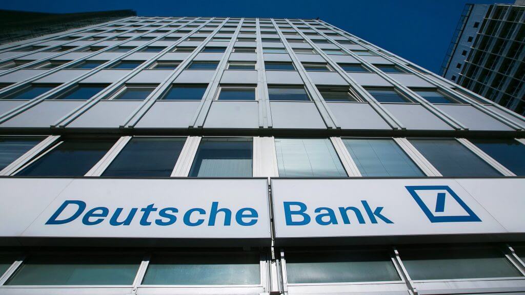 Deutsche Bank и Биткоин. Deutsche Bank. Фото.