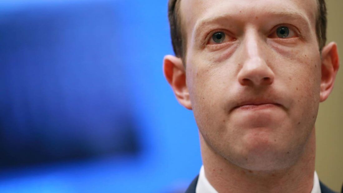 Мошенническая реклама криптовалют может обойтись Facebook в 1.2 миллиона долларов. Фото.