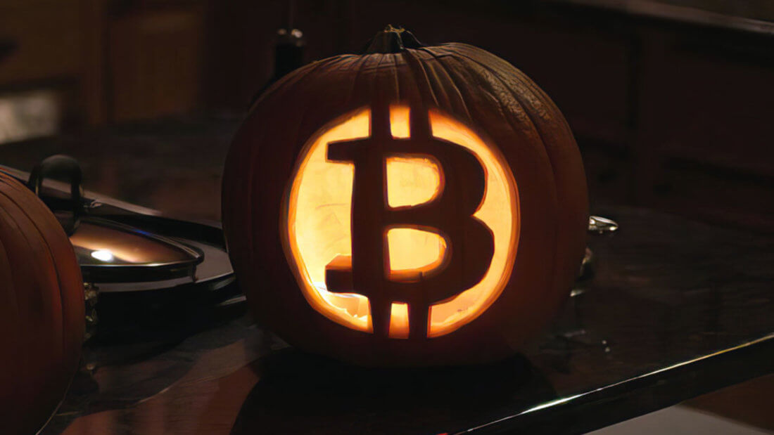 Любитель криптовалют из Канады раздал детям биткоины на сотни долларов в честь Хэллоуина. Фото.