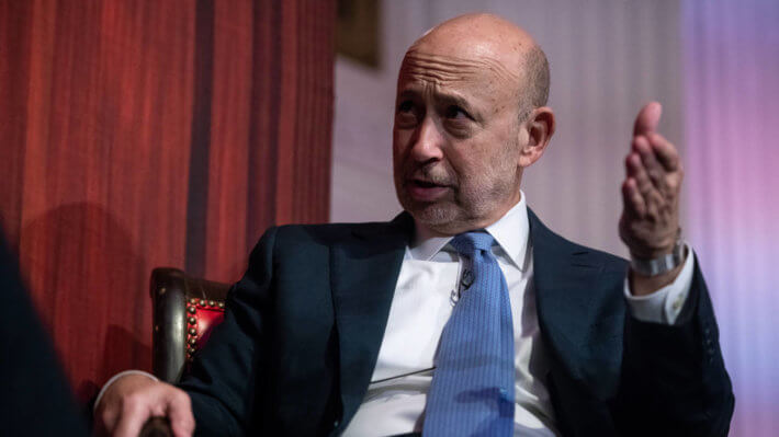 Бывший генеральный директор Goldman Sachs раскритиковал Биткоин и назвал «главный минус» криптовалюты. Фото.