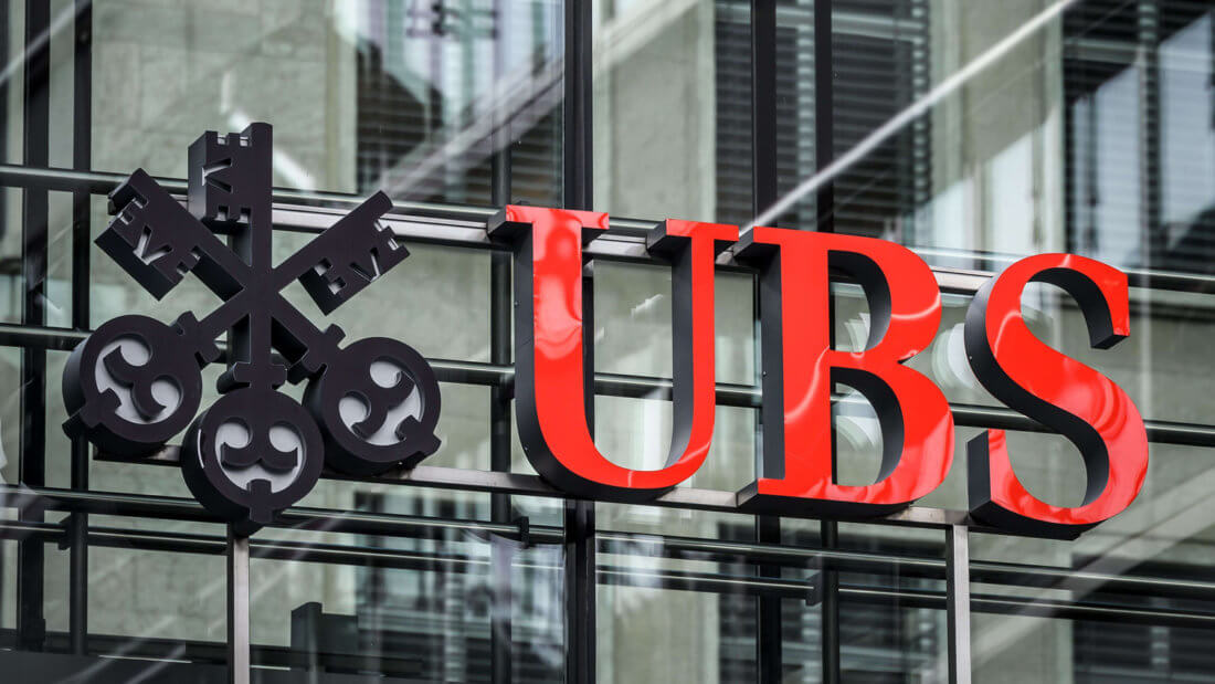 UBS банк финансы