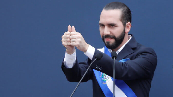 Президент Сальвадора сделал шесть прогнозов относительно Биткоина на 2022 год. Какие они?