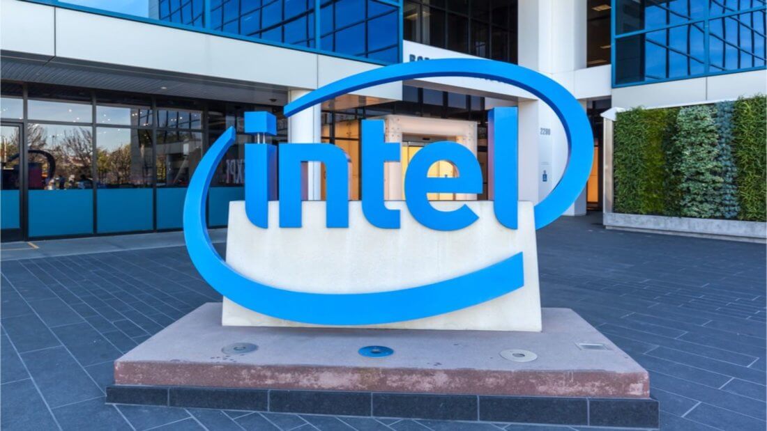 Intel представила собственный чип для майнинга. В чём его особенность? Фото.