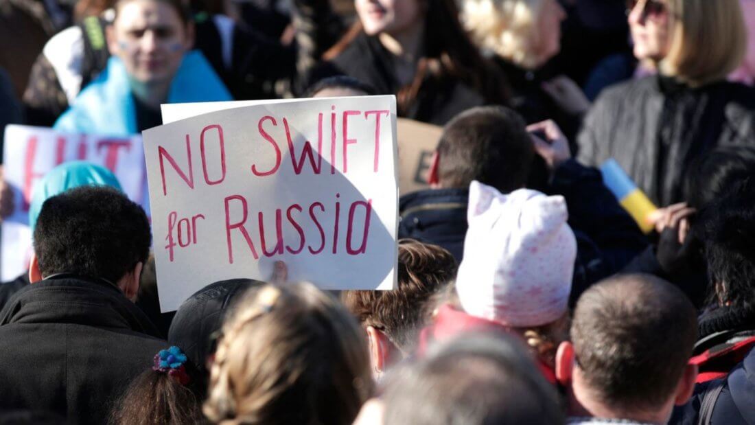 протест свифт россия