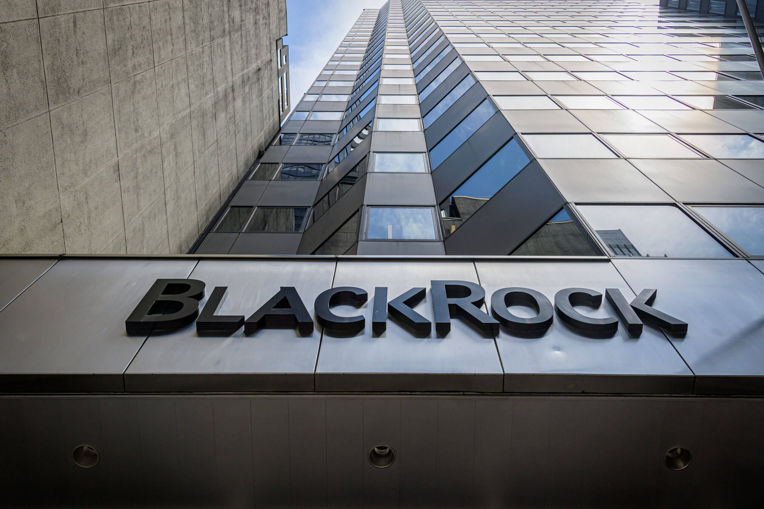 инвестиции blackrock компания