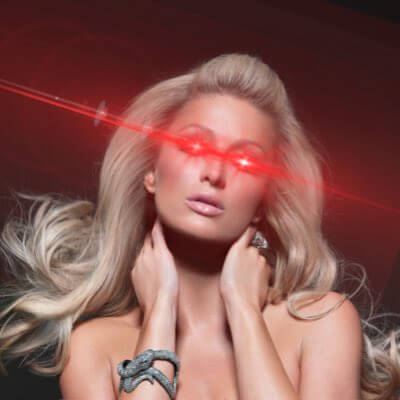 Поддерживает ли Джо Байден Биткоин? Аватар актрисы Пэрис Хилтон с глазами-лазерами. Фото.