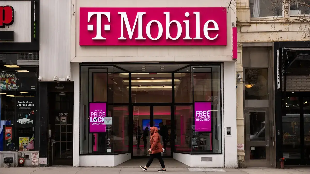 Как взломали Виталика Бутерина. Логотип T-Mobile. Фото.