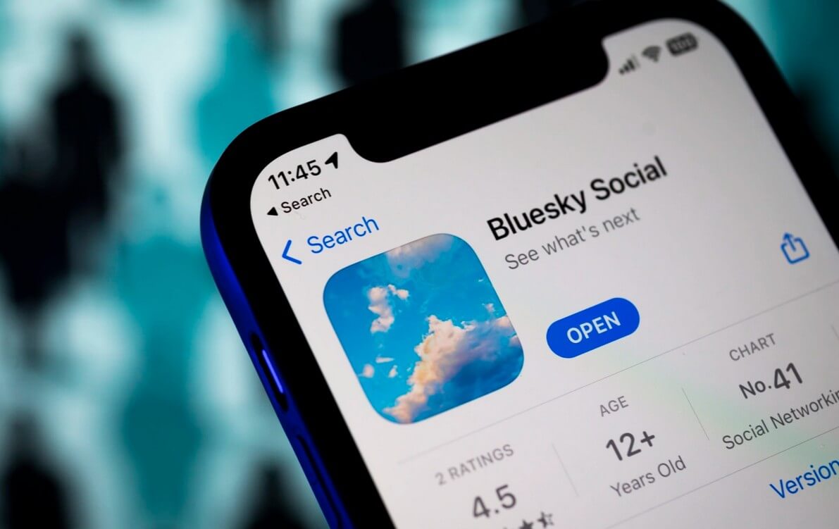 Что будет с курсом Биткоина в будущем. Приложение BlueSky в магазине App Store. Фото.