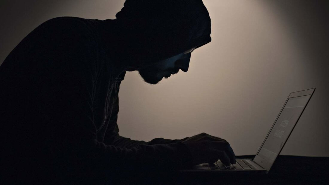 Известные хакеры завязали со своей деятельностью после кражи «нужного» объёма криптовалют. Фото.