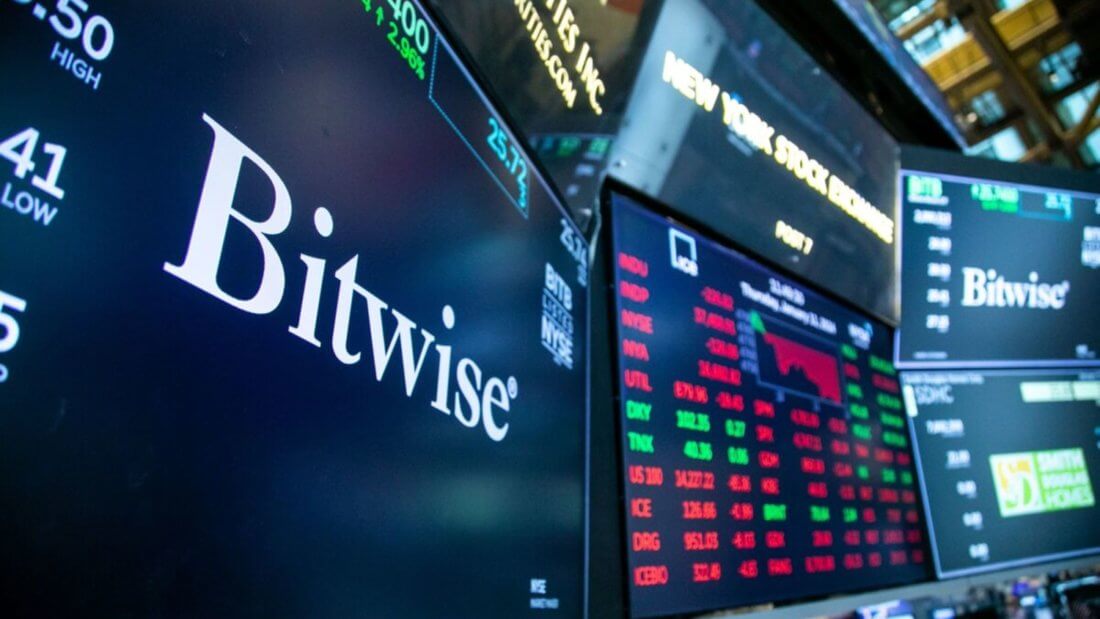 Биткоин-ETF торгуются в США уже почти пять месяцев. Какой капитал привлекли эти инвестиционные инструменты? Фото.
