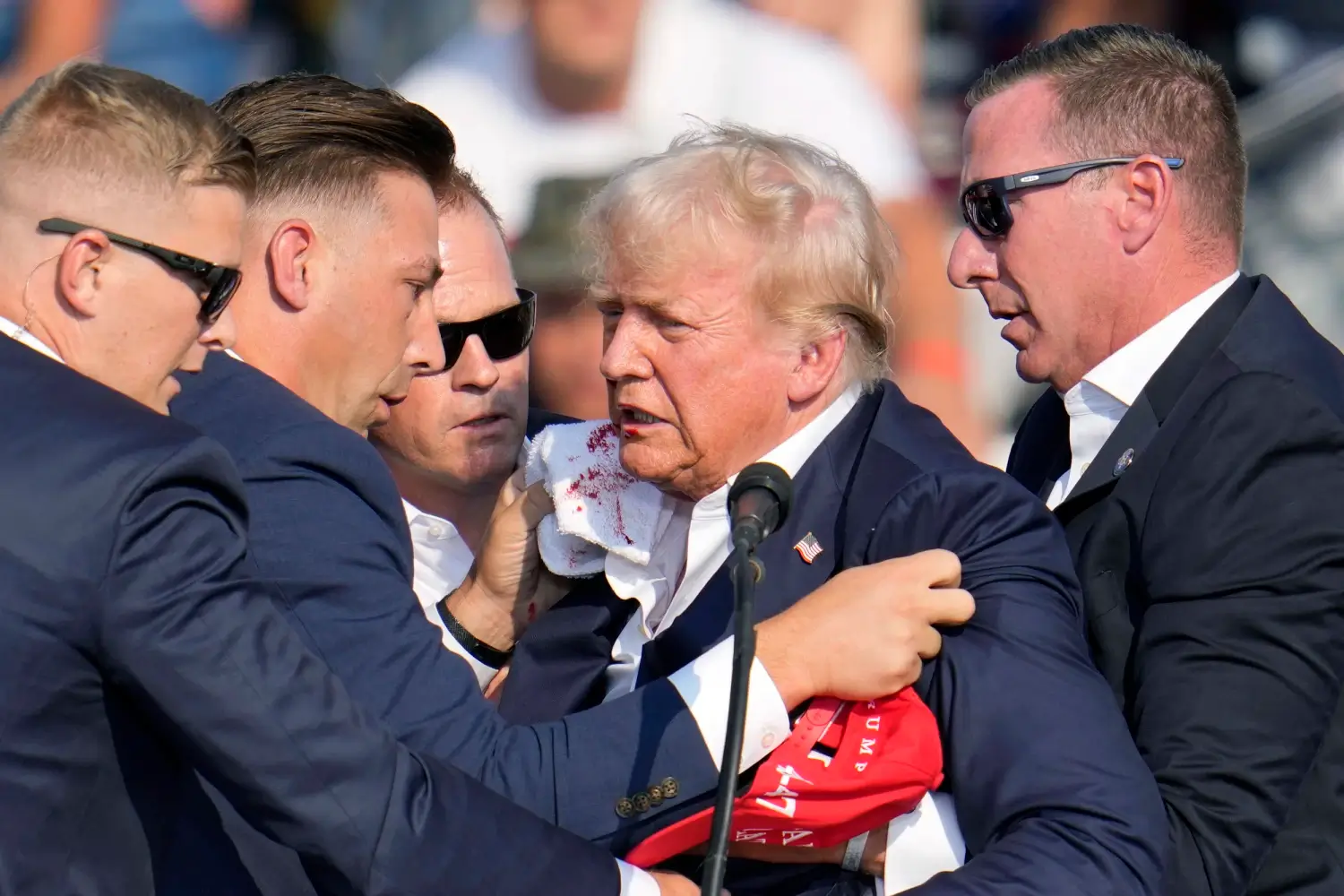 Что будет с криптовалютами из-за выборов. Популярность Трампа резко выросла после недавнего покушения. Фото.