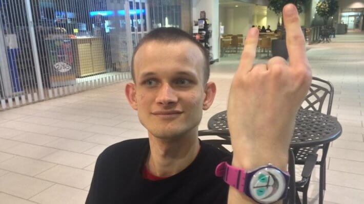 Комиссии в сети Эфириума продолжают падать. Почему аналитики считают это позитивным знаком? Фото.