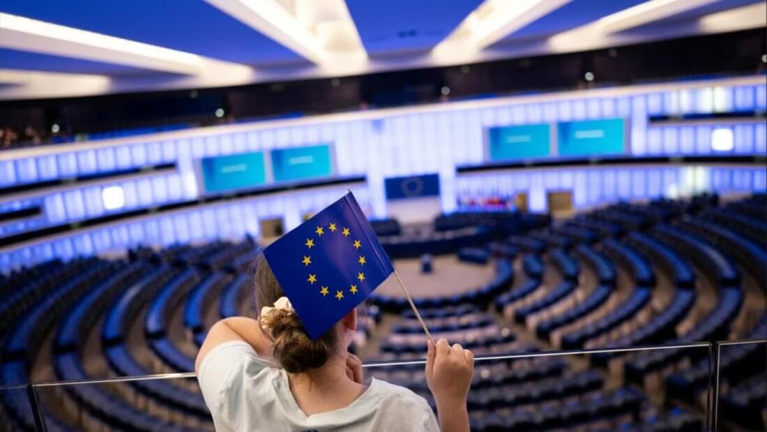 Член Европарламента выступила за создание стратегического крипторезерва в ЕС. Почему это важно? Фото.
