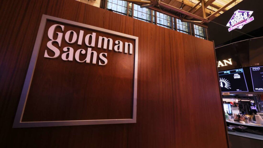 Goldman Sachs увеличил инвестиции в ETF на основе Биткоина и Эфириума. О каких суммах идёт речь? Фото.