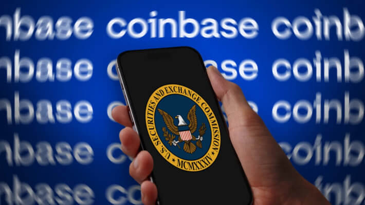 SEC отзывает иск против Coinbase. Что изменилось в политике Комиссии по ценным бумагам? Фото.