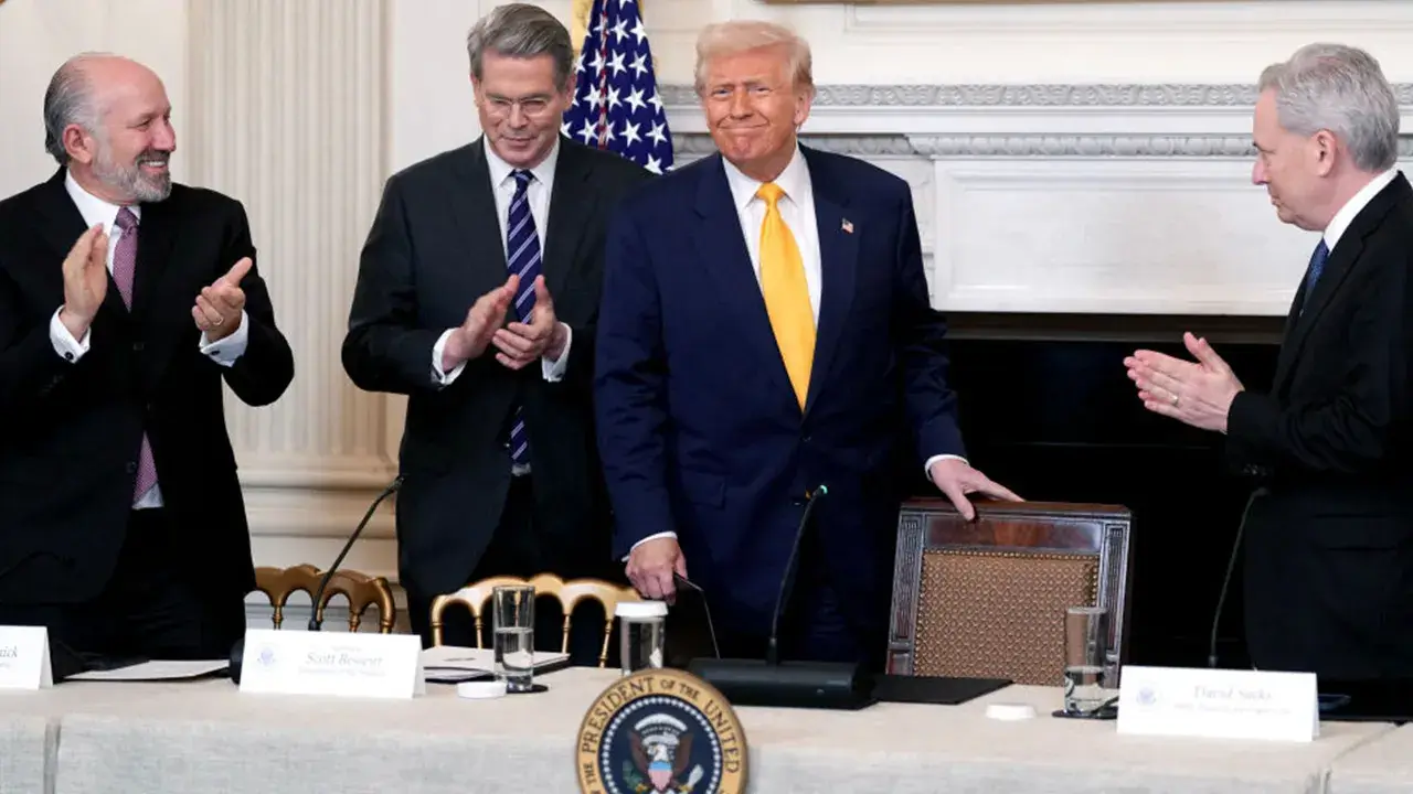 Что будет с криптовалютами в США. Президент США Дональд Трамп лично участвовал в криптовалютном саммите. Фото.
