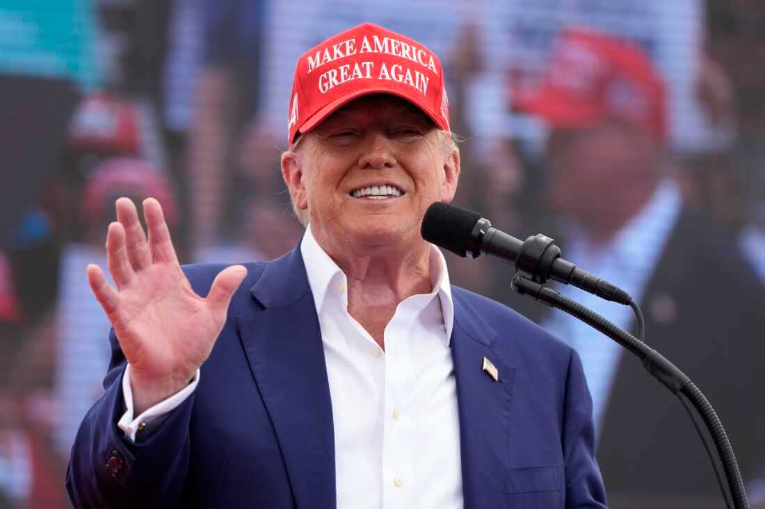 Новые запреты для DeFi. Президент США Дональд Трамп. Фото.
