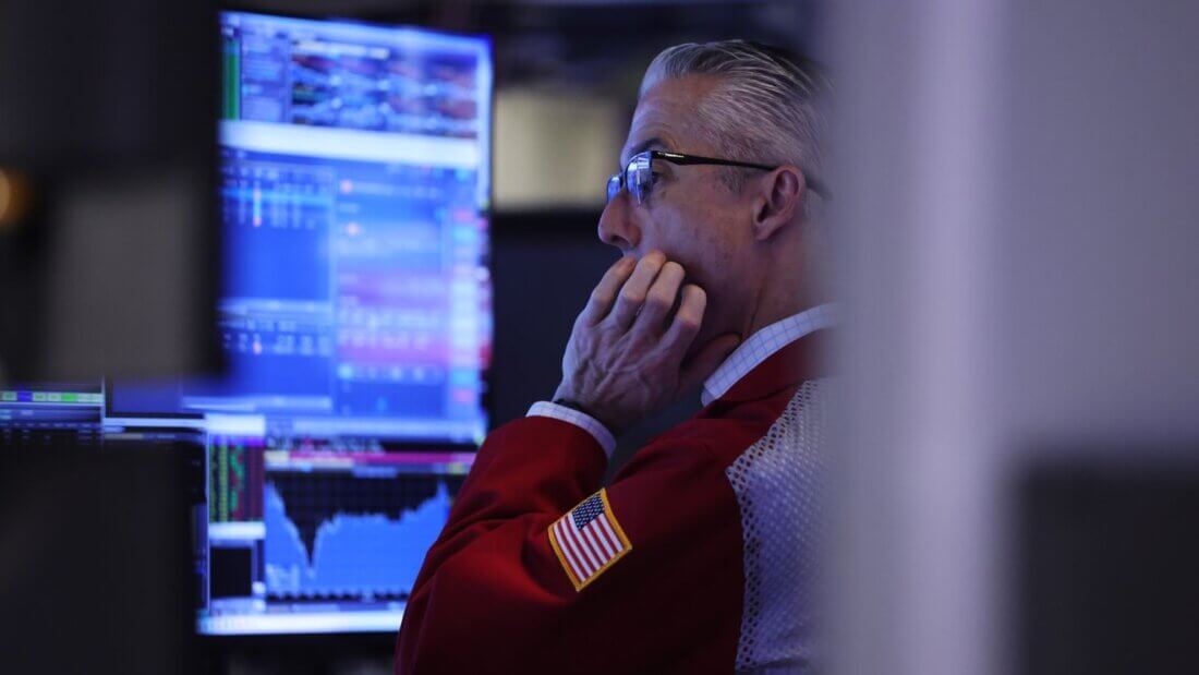 Биткоин опустился ниже 90 тысяч долларов, разрушив надежды на продолжение буллрана. Что будет с криптой дальше? Биткоин опустился ниже 90 тысяч долларов, разрушив надежды на продолжение буллрана. Что будет с криптой дальше? Фото.