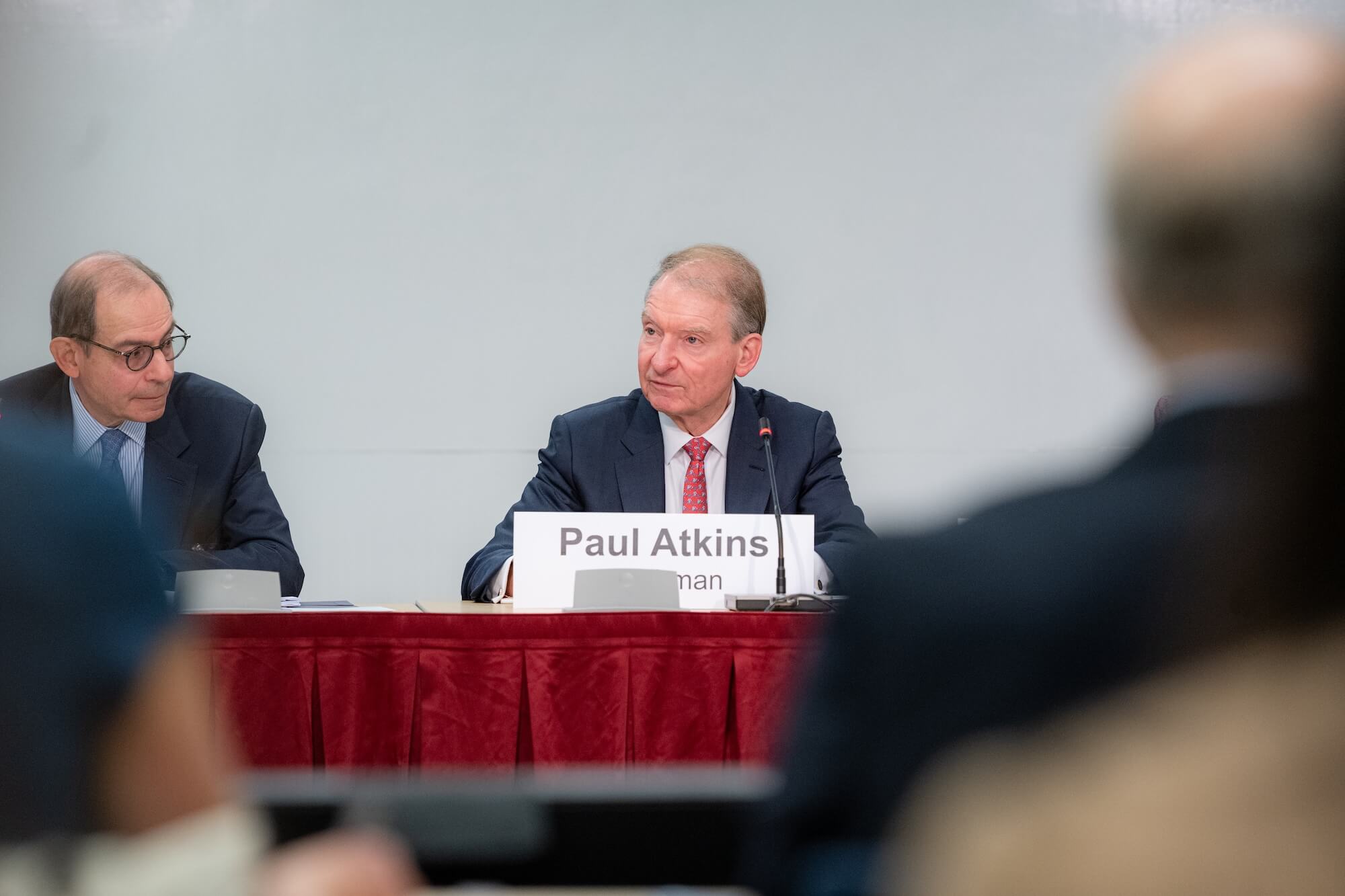 Приоритеты SEC и криптовалюты. Председатель SEC Пол Аткинс. Приоритеты SEC и криптовалюты. Председатель SEC Пол Аткинс. Фото.