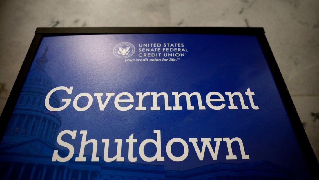 Шатдаун правительства США официально закончился. Что это значит для Биткоина и других криптовалют? Шатдаун правительства США официально закончился. Что это значит для Биткоина и других криптовалют? Фото.