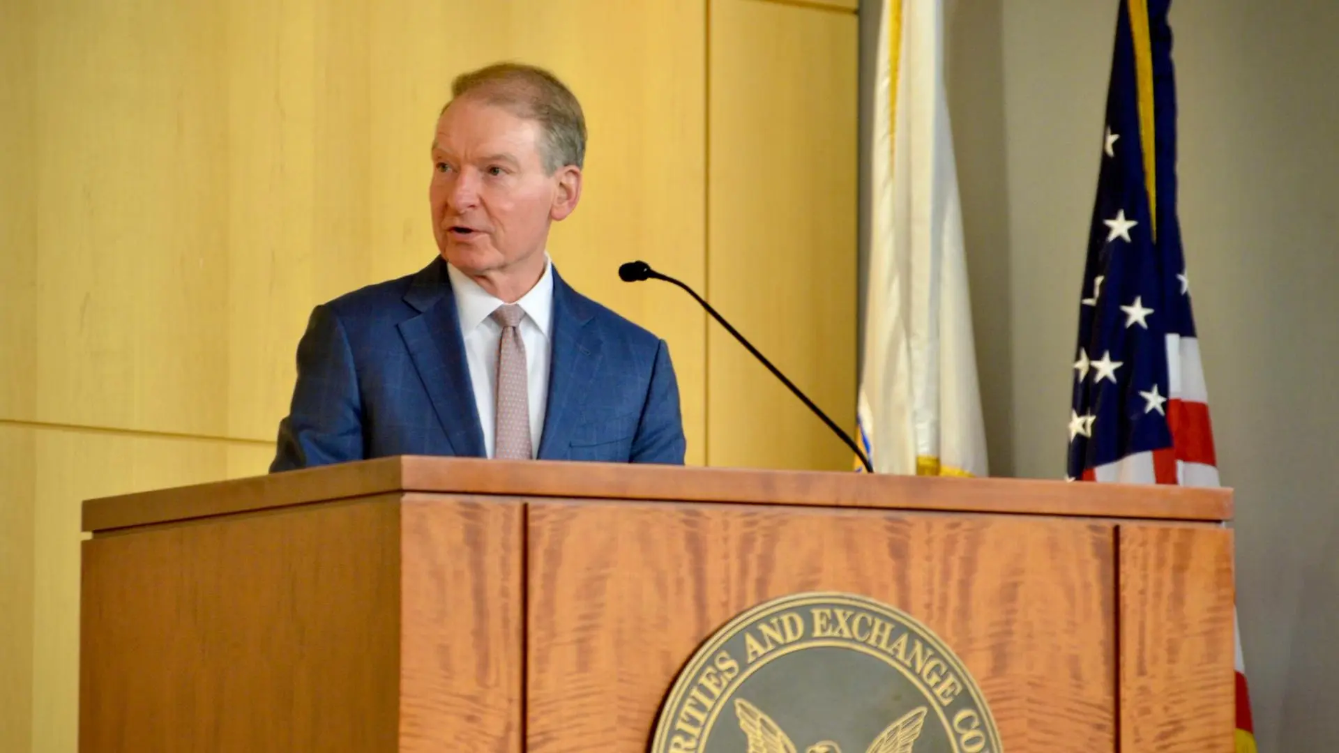 Новый подход SEC в регулировании крипты. Председатель SEC Пол Аткинс. Новый подход SEC в регулировании крипты. Председатель SEC Пол Аткинс. Фото.