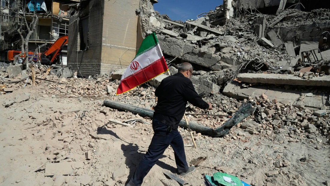 Биткоин усилил падение после краткосрочного отскока. Причина — продолжение войны США с Ираном. Фото.