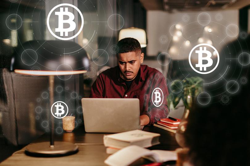 Биткоин повторно тестирует февральский минимум третий раз — что дальше?. Фото.